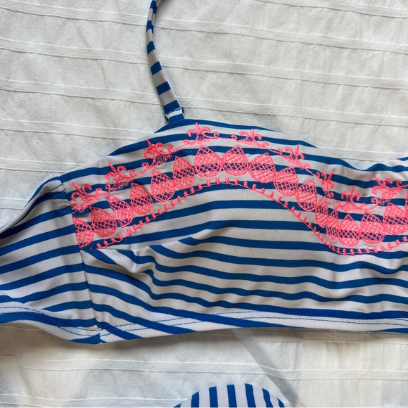 Design Lab Lord & Taylor Nautical Stripe Convertible Bandeau Bikini Top, S - Picture 5 of 10